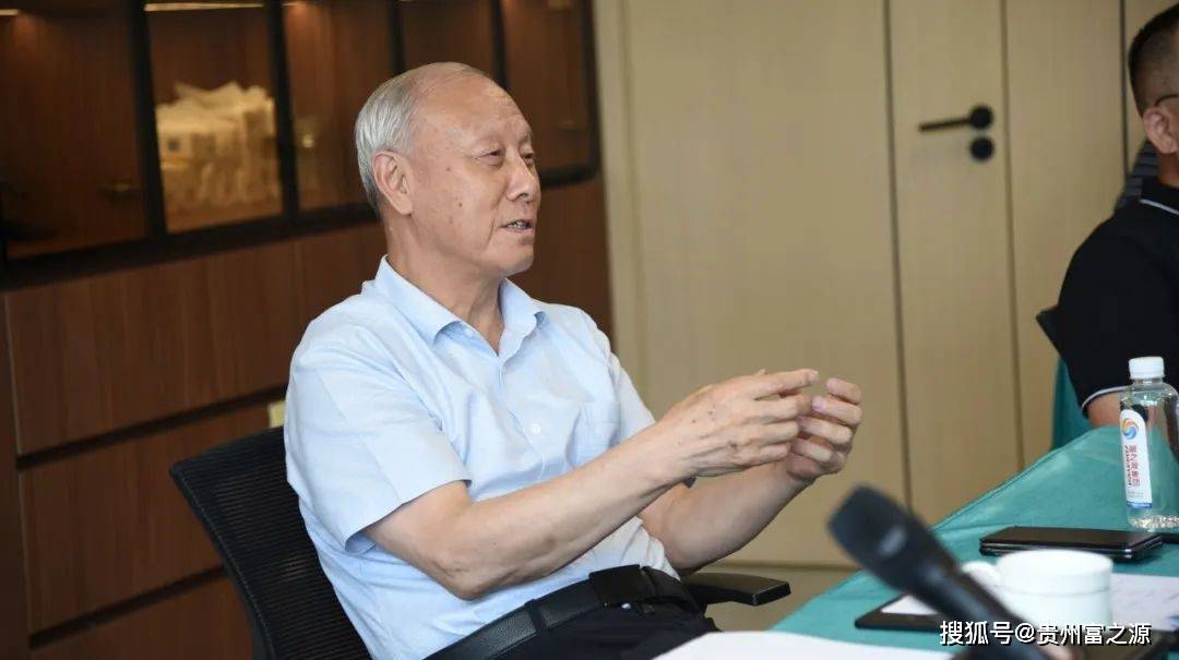 李德发院士率生猪工作站团队赴富之源集团开展进站指导工作