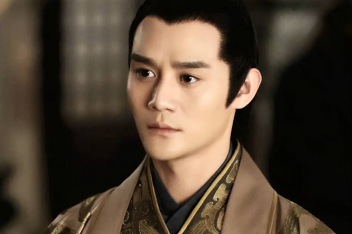 王凯:父亲肺癌去世后一个月,他也查出肺病,沉寂多年终于再出现