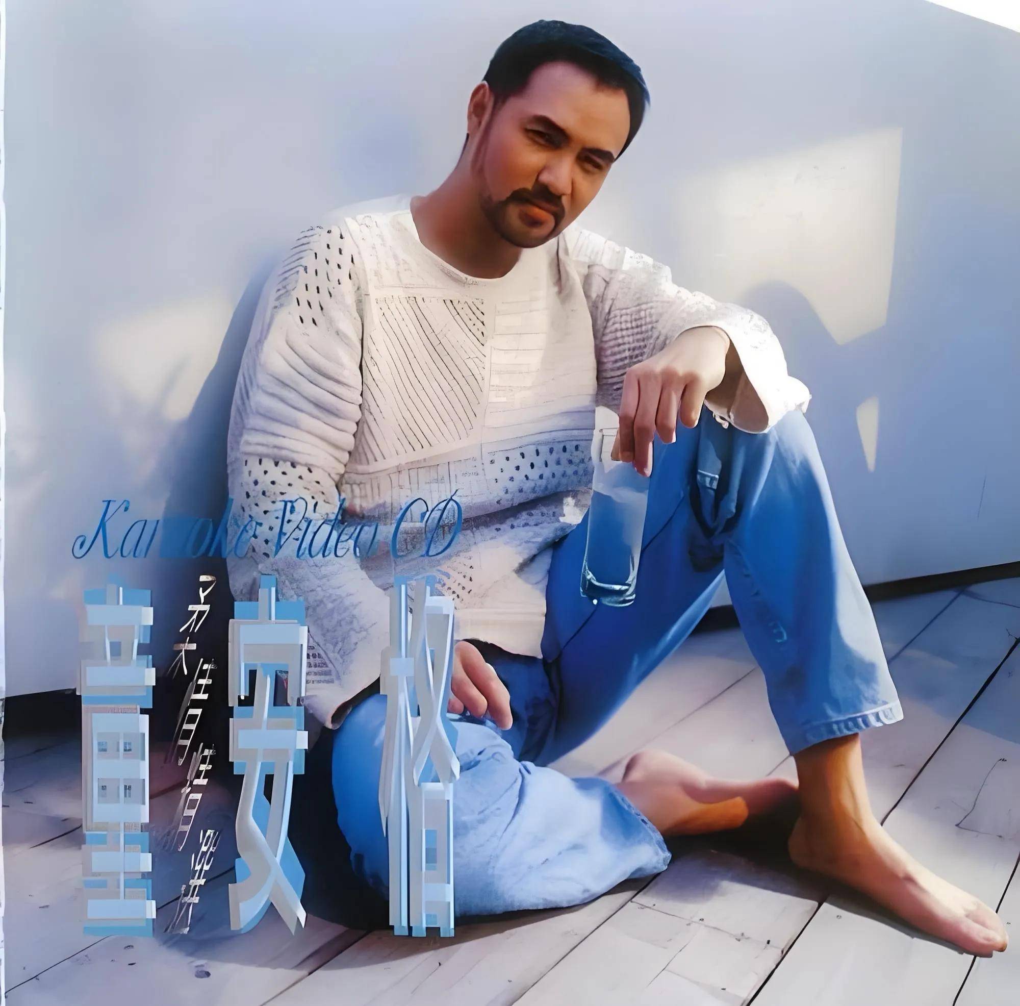 之后的几年,他再一次退出聚光灯,直到2022年推出了纯音乐作品《画境》