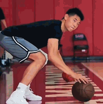 崔永熙将在洛杉矶参加5v5训练!美记:他可能成为一些球队的选择