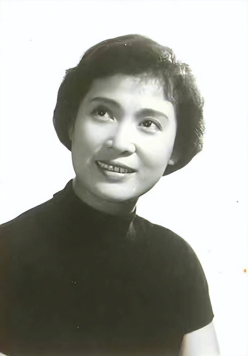 原创秦怡被称为中国第一美女99岁高龄依然有人追