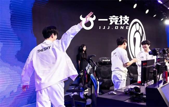 【一竞技】LPL：明星选手将迎来退役潮 LPL或将迎来最冷寒冬！