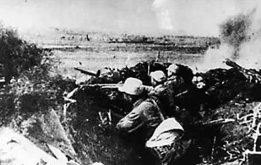 辽沈战役中,著名的"黑山阻击战"是哪个纵队打的?司令员是谁