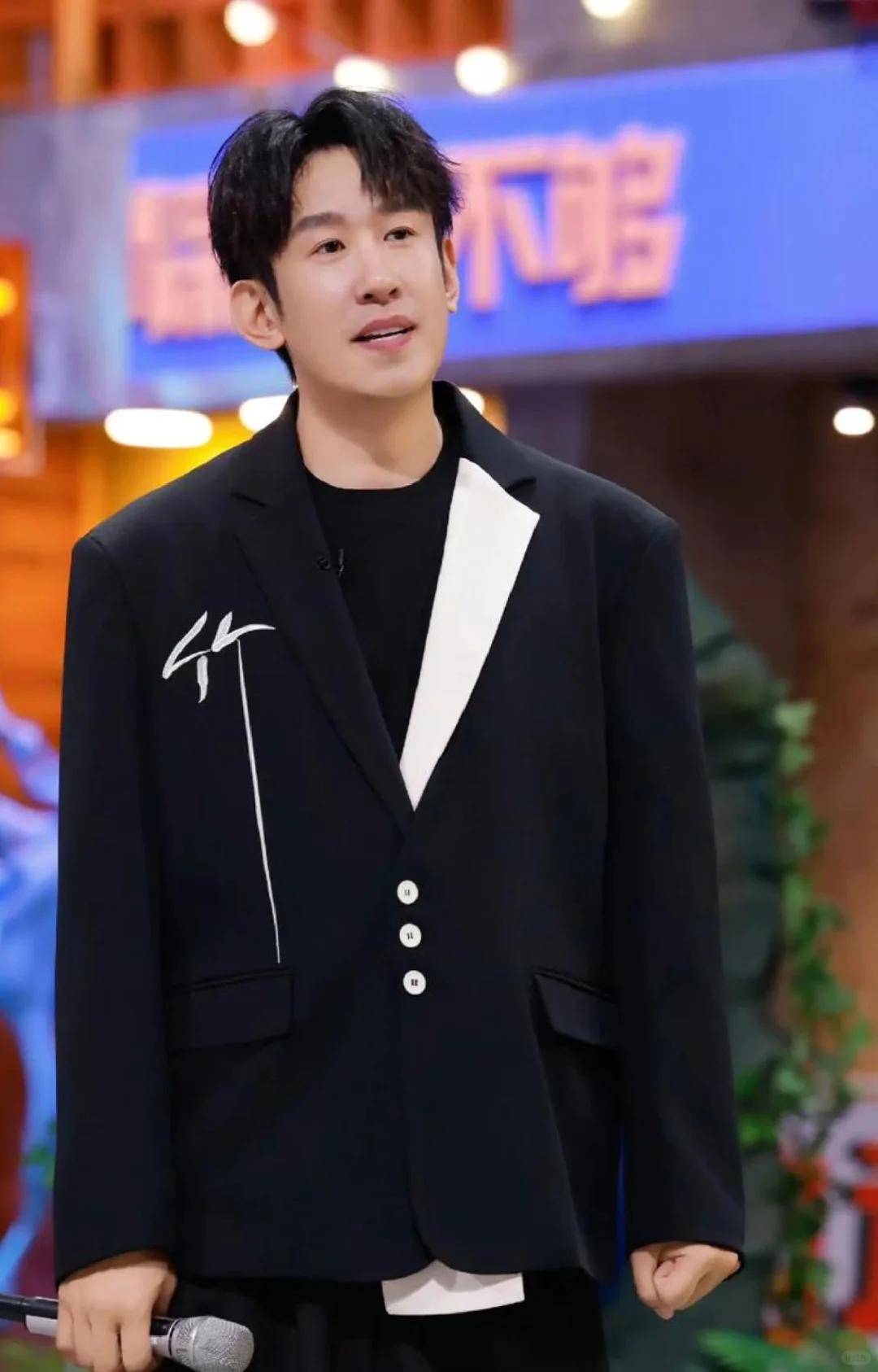 无锡偶遇明星,马凡舒好美,于洋像流浪汉,朱迅的脸咋这样了?