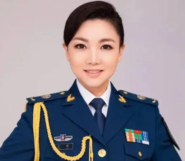百变歌后王莉:从歌唱家转身成为讲师,45岁的她依旧在挑战