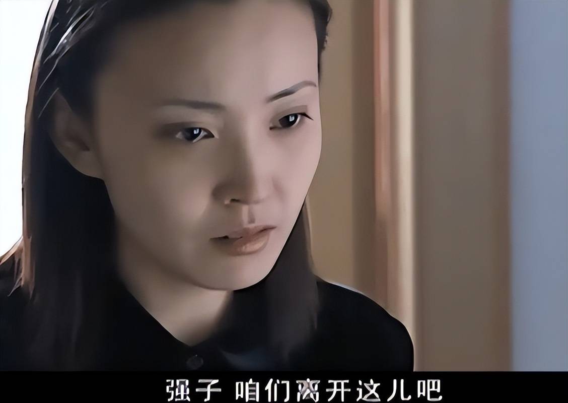原来我们都误会了,被传甩孙红雷嫁张嘉益的她,37岁才获得幸福