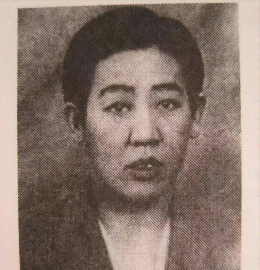 川岛芳子美艳绝伦?见过她的军统特工揭露:全身有针孔,一副"老婆子相"