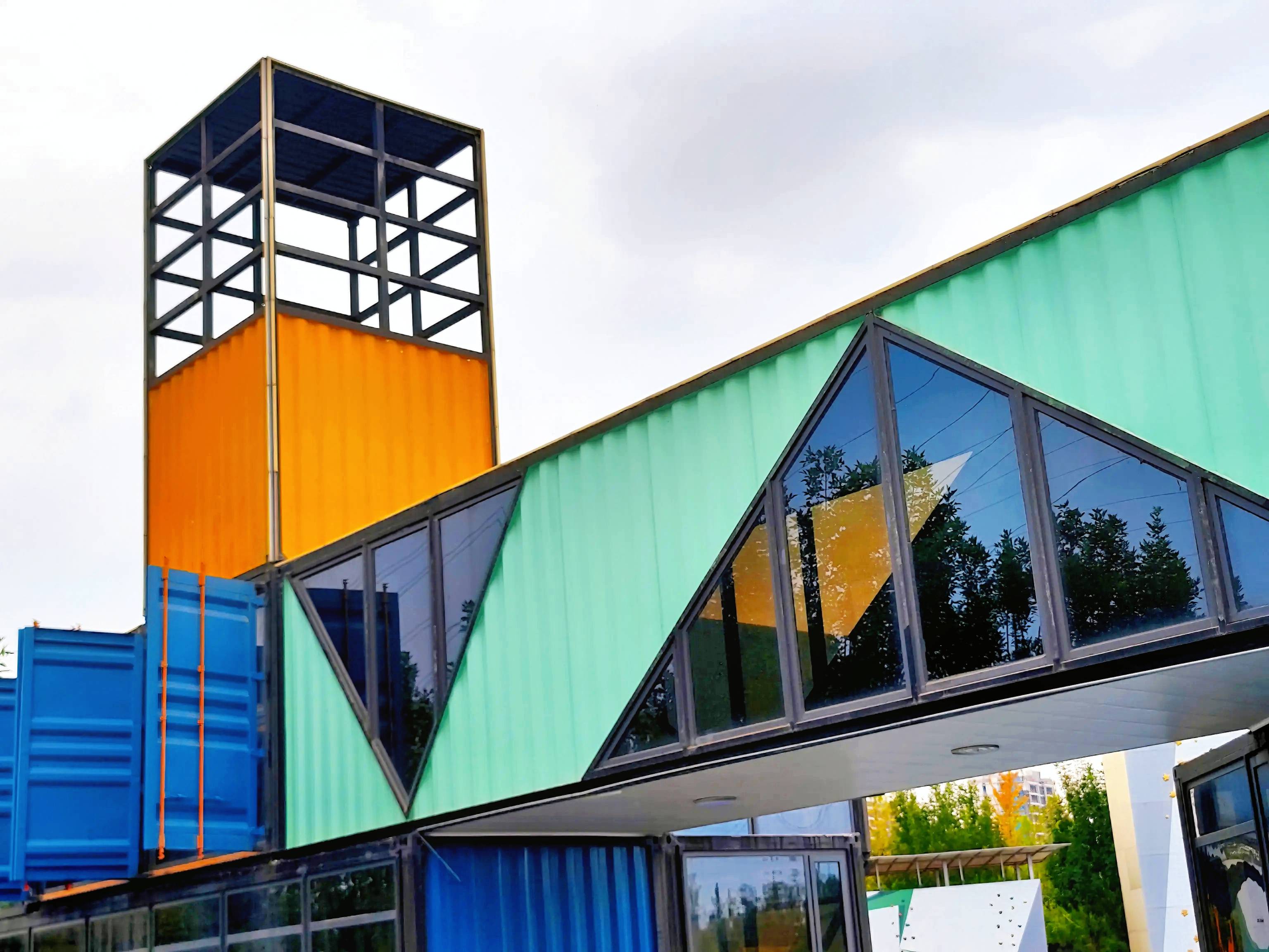 三百块,装下整个青春?松典DC218:从此,你的青春有图有真相!