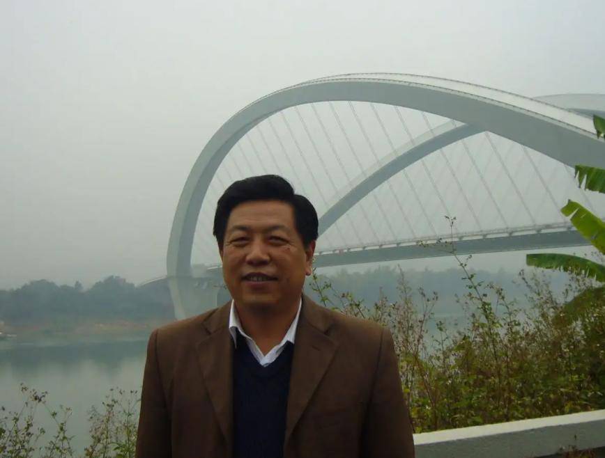 “白卷英雄”张铁生靠一封信进大学,后被判十五年,出狱亿万身家_人生_金卫_高考