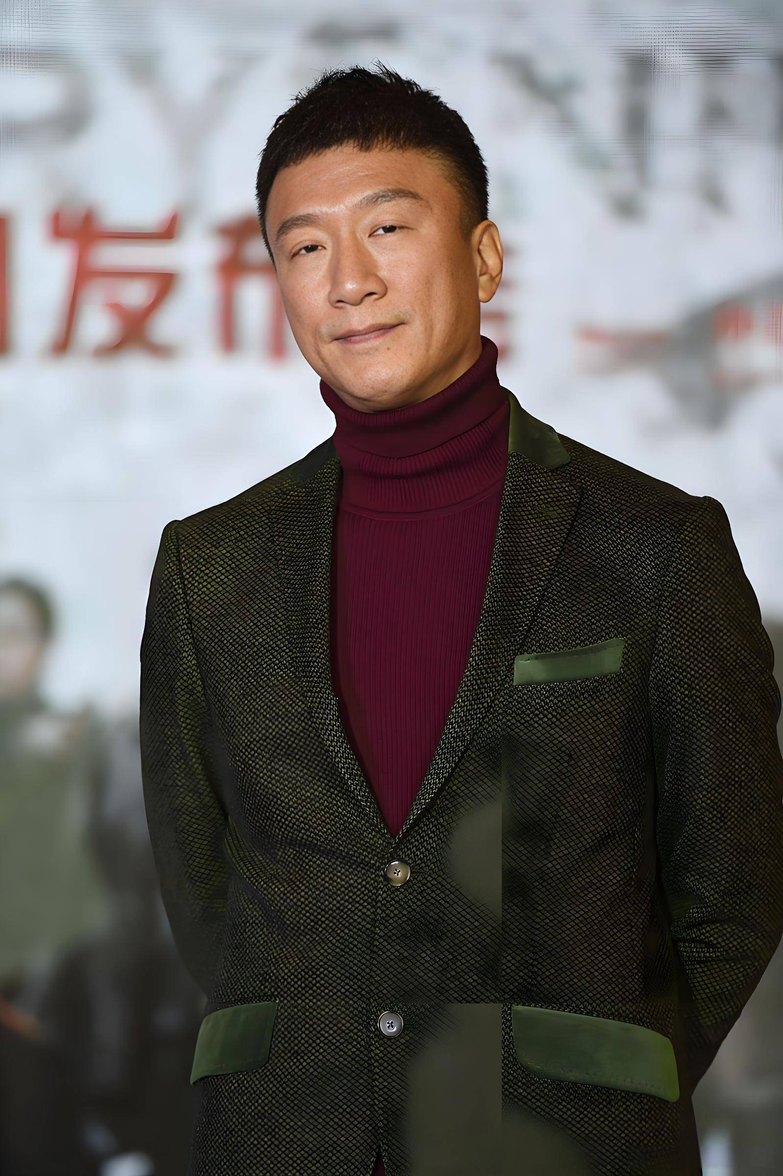 55岁孙红雷宁夏烧烤摊"打工"!烟火气十足,移民谣言不攻自破