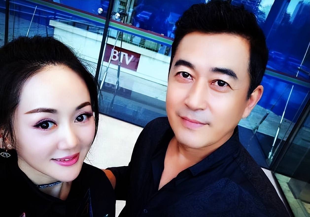 "风流大叔"王志飞,成名后弃糟糠妻恋上张歆艺,最后闪婚张定涵