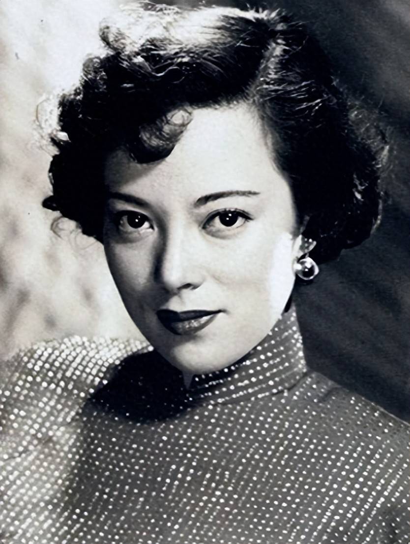 著名歌星李香兰:背叛祖国被判死刑,枪决前爆出一秘密被无罪释放