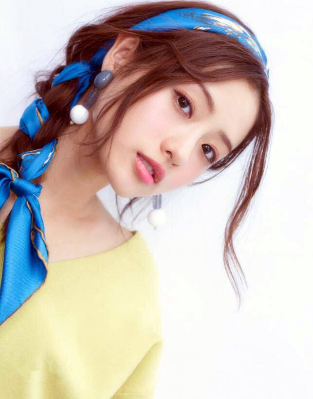 石原里美:从"完美少女"到国民女神的演艺之路