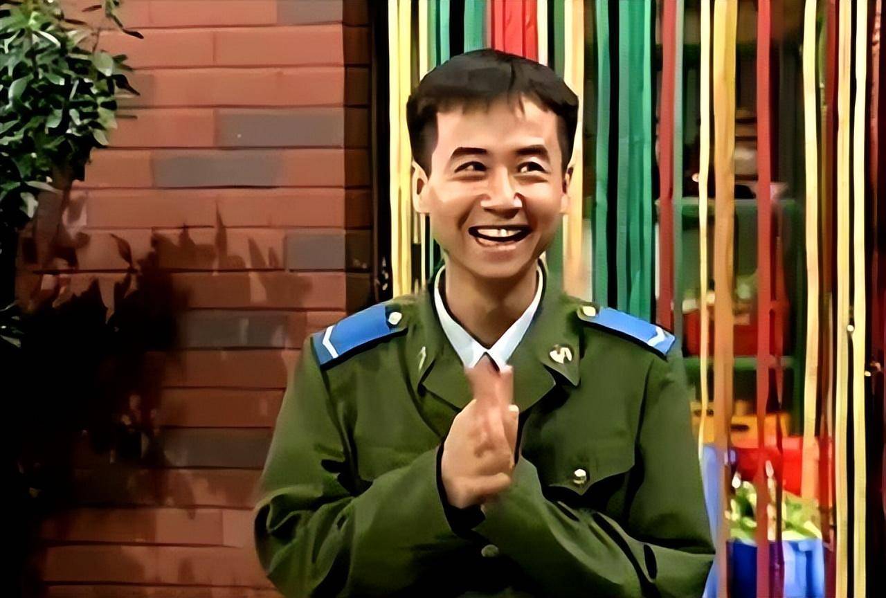 演员毛孩,帮更年期母亲战胜抑郁症,今母亲成百亿票房老太太