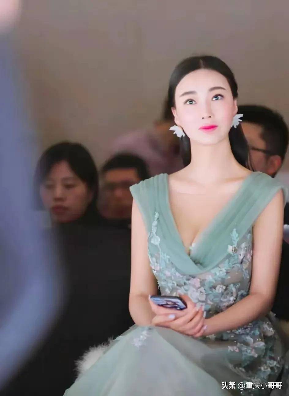 中国乳神王李丹妮:颠覆审美,网友直呼"看呆了"!