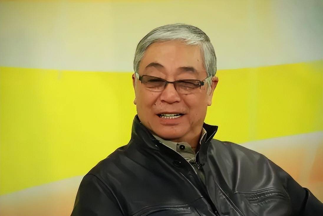 曾江:"黄老邪"一代人记忆,一生三段婚姻,60岁找到真爱