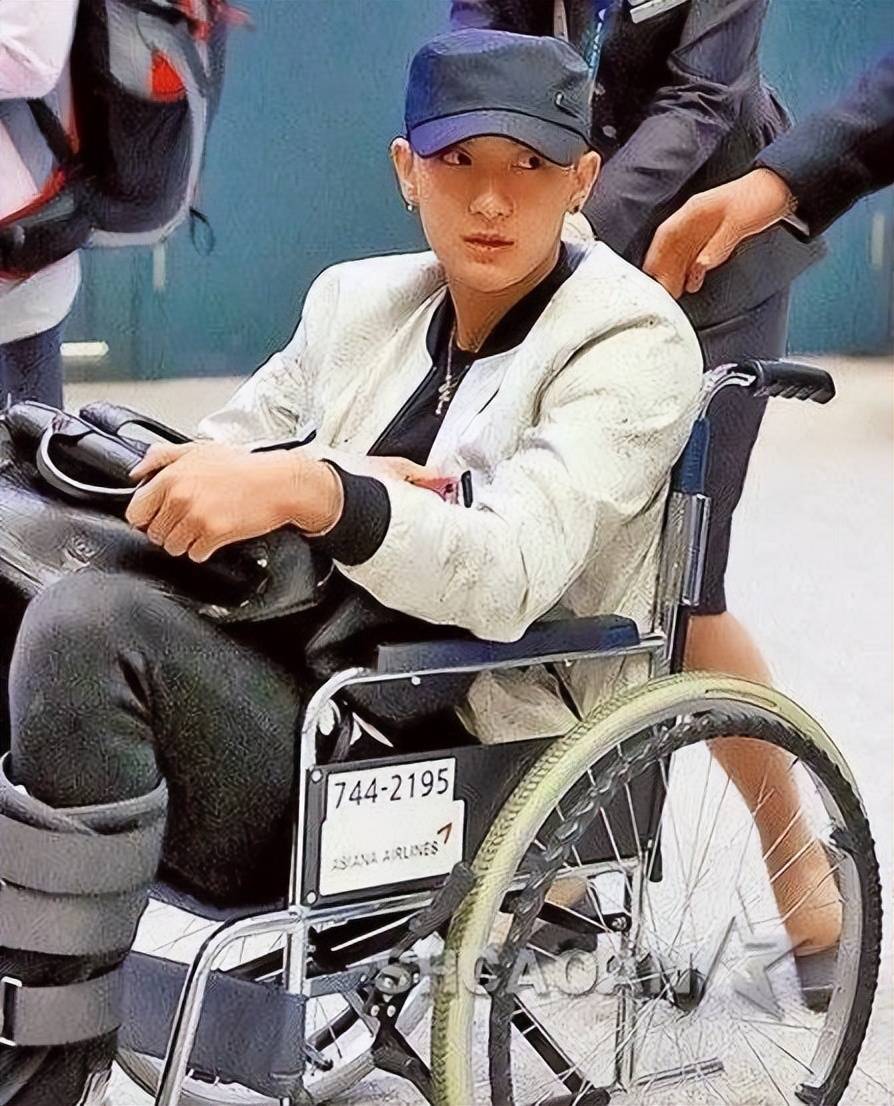 善良的黄子韬:走红后不忘"聋哑"的发小,把他留在身边当助理!