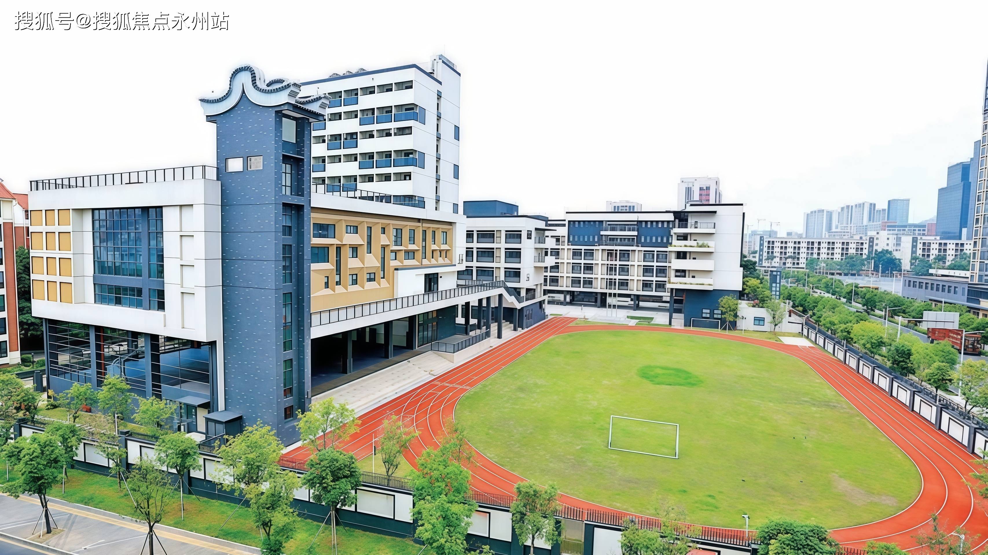 其中,黄田小学是省一级学校,利锦小学是宝安区政府投资约1