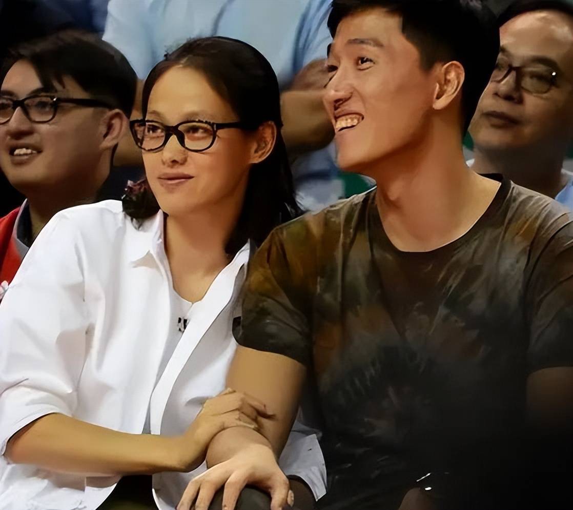 刘翔妻子现状:模样大变,狼尾发型眼前一亮,结婚5年仍无儿无女