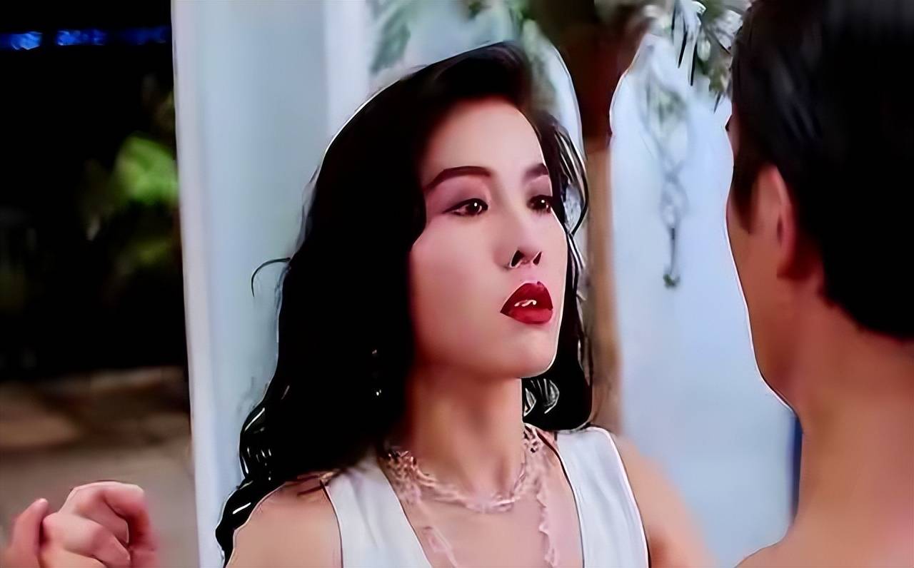 一步错步步错,她与丈夫结婚后定居加拿大,却抱怨国外不如国内