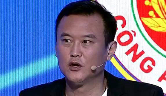 海港为何不主力踢亚冠?徐云龙的看法引发热议