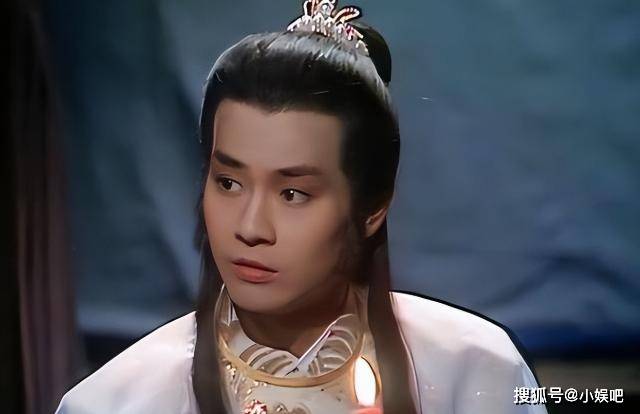 古龙作品风格特点_古龙生平经历_古龙武侠有声小说粤语版