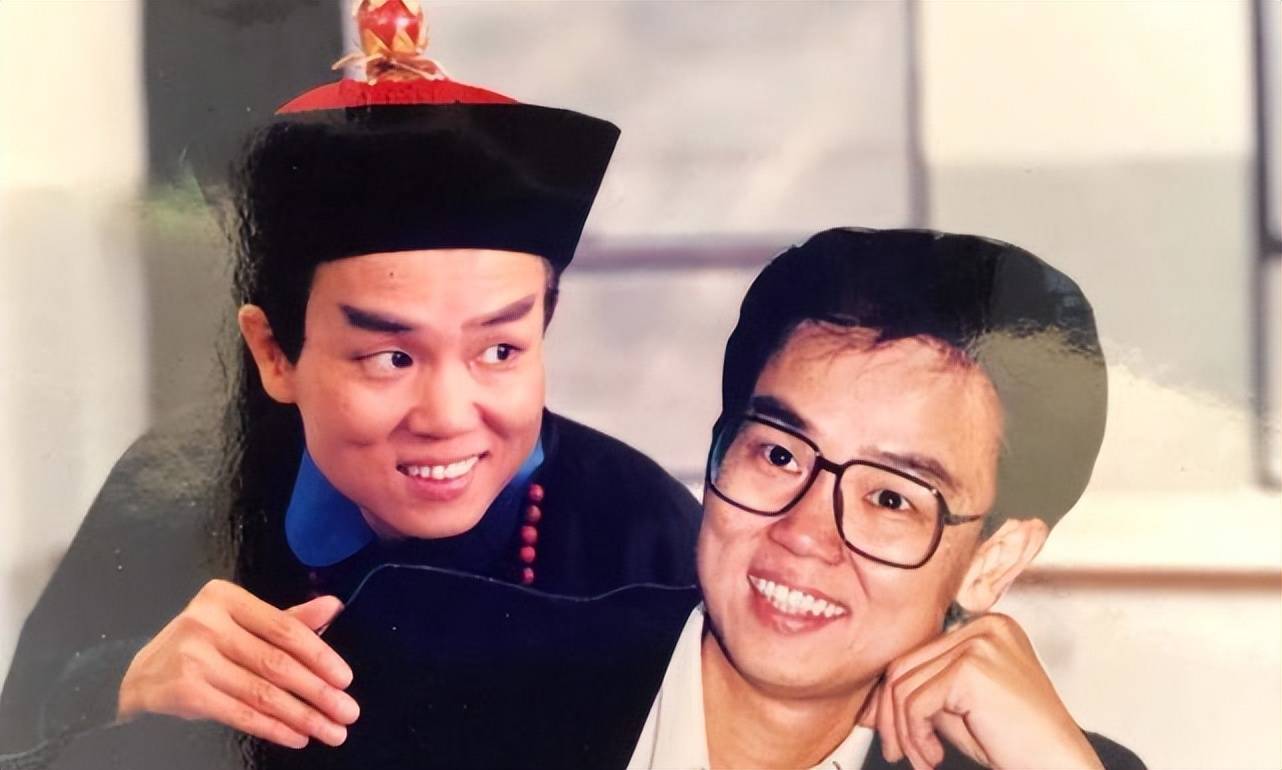 香港才子黄百鸣:承认不忠诚,却陪妻子抗癌多年,一直都不离不弃