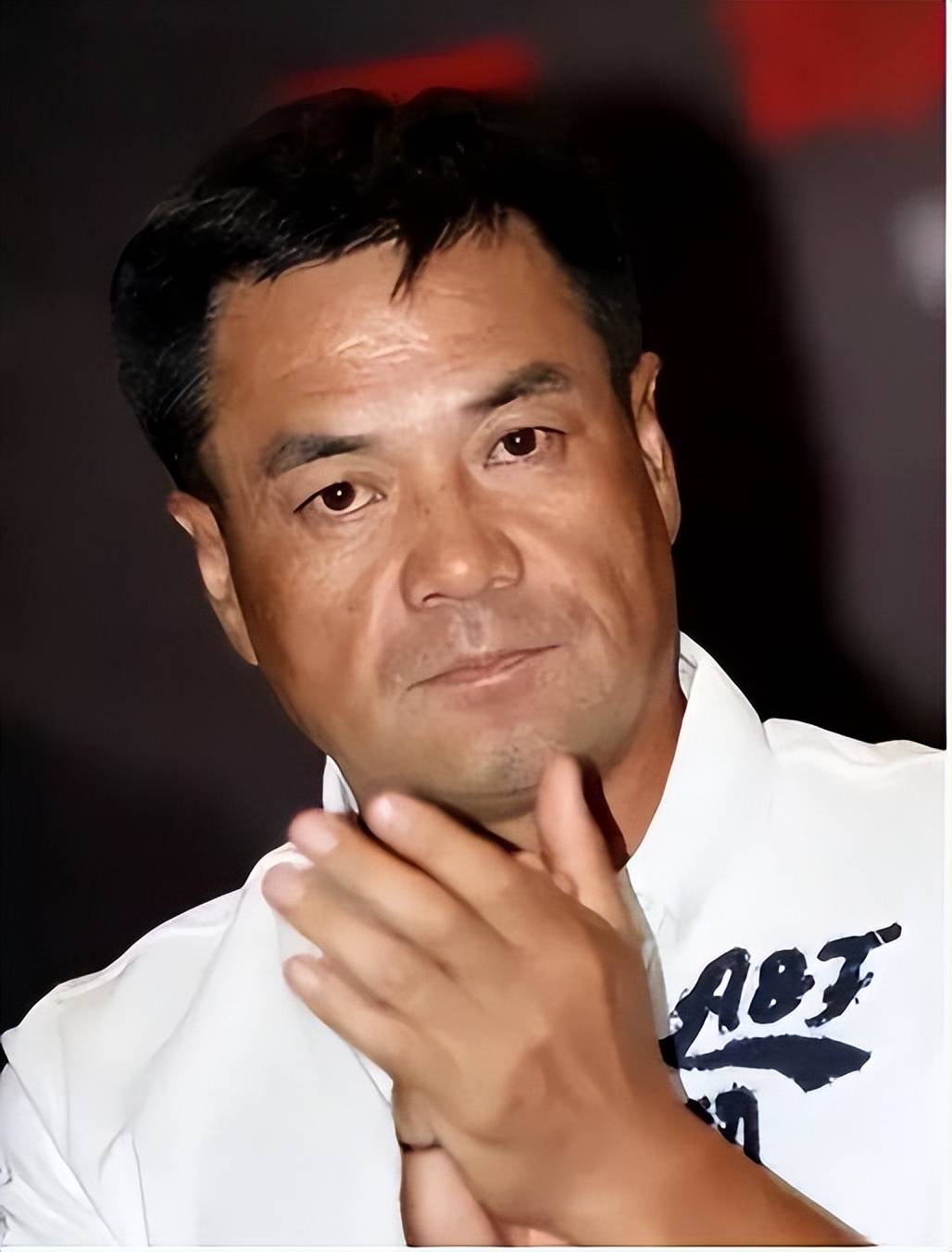 天生"正派"尤勇智:绯闻女友是冻龄女神许晴,今57岁