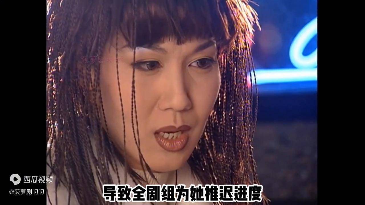 仙鹤神针都找她演重要角色,尤其是穆桂英的扮相,让我发现了麦景婷的美