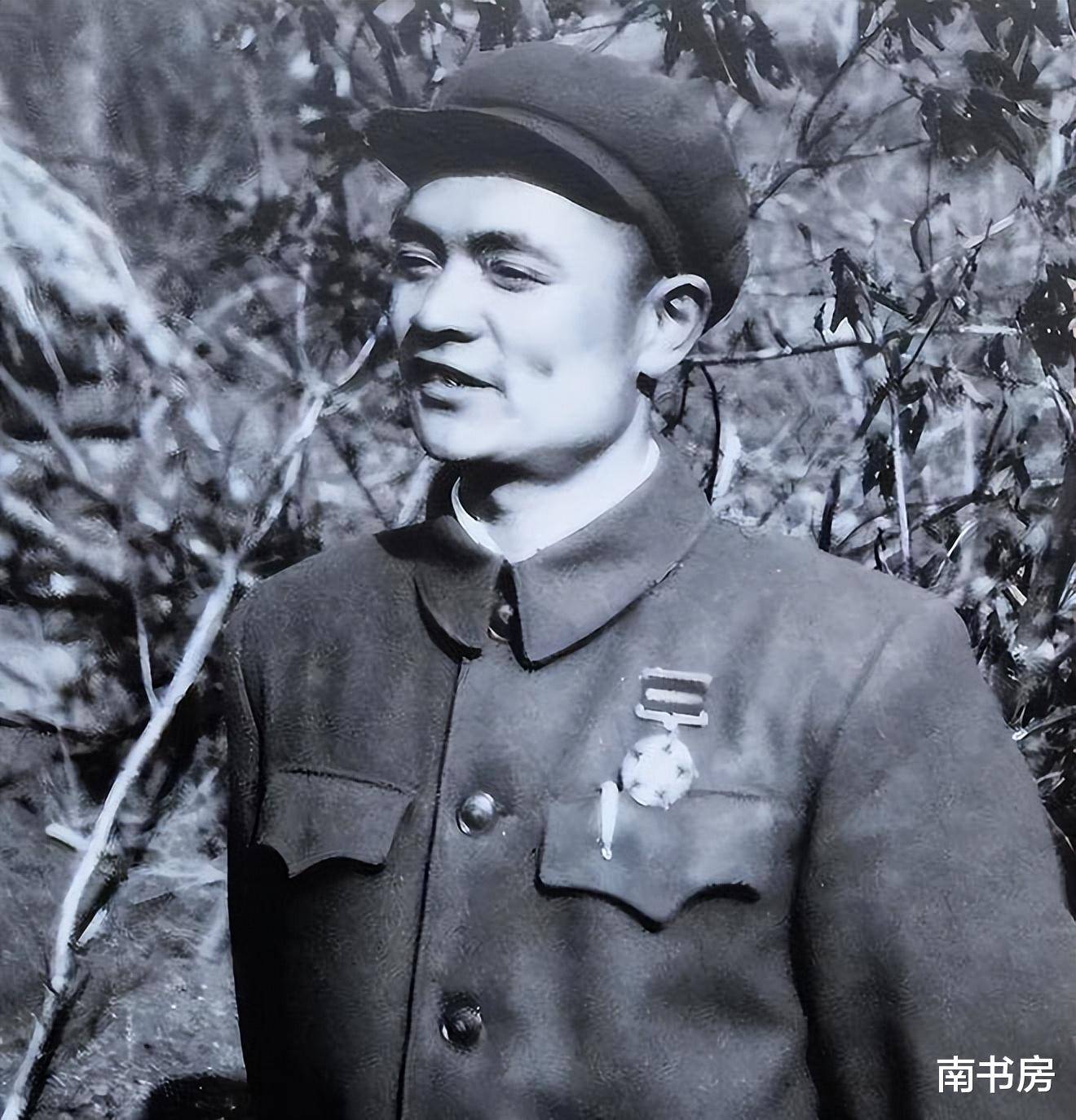 1988年一名老红军跳过少将中将直接被授上将他有何特殊能耐?