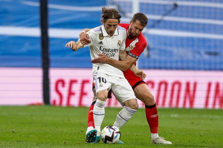 周日029西甲前瞻：巴列卡诺VS皇马 主场黑马能否阻击领头羊？