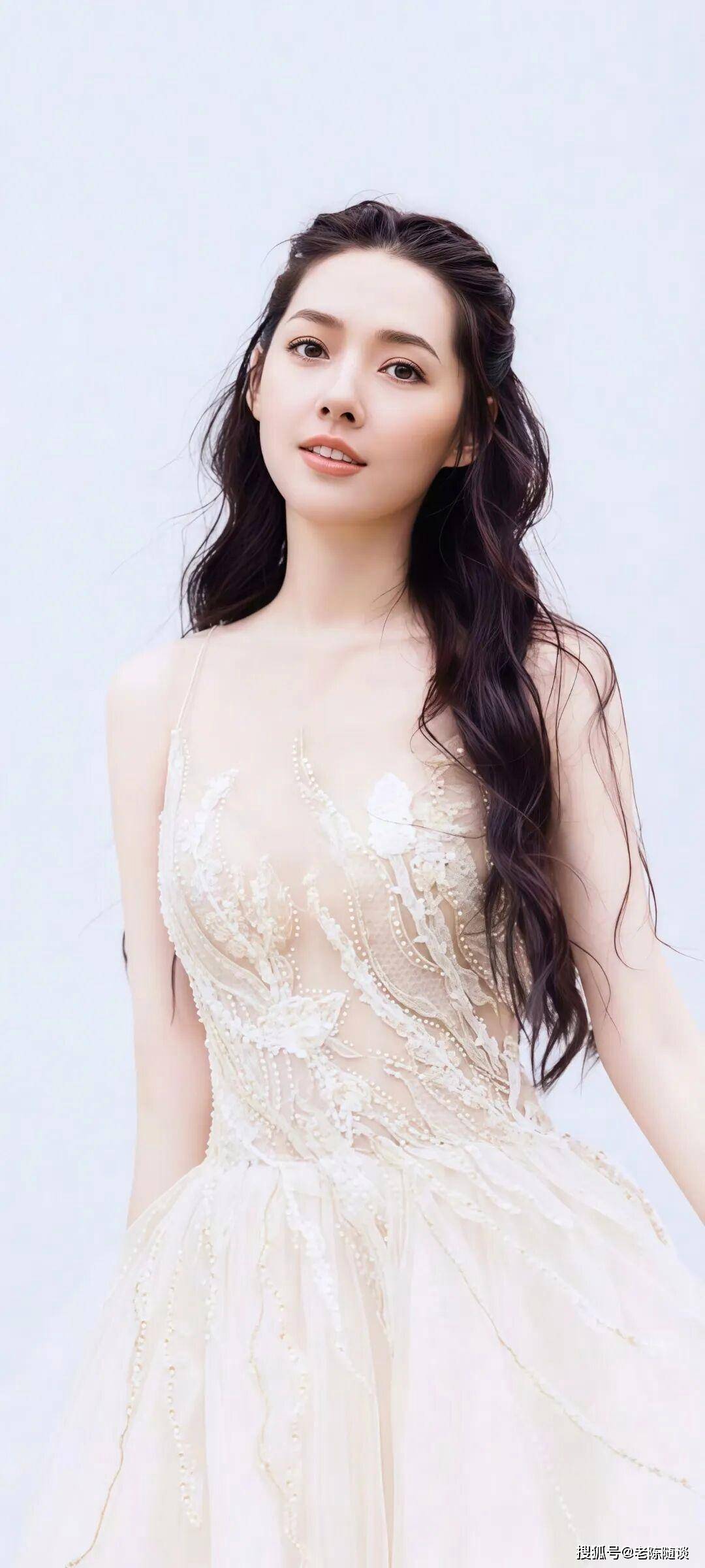 宝岛美女郭碧婷,一路闪耀魅力十足!