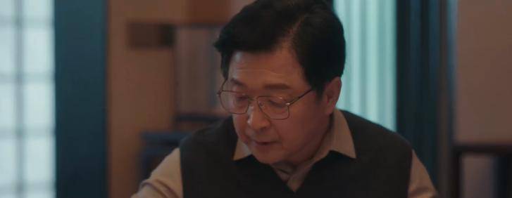 的刻薄轻视,懦弱公公冯志