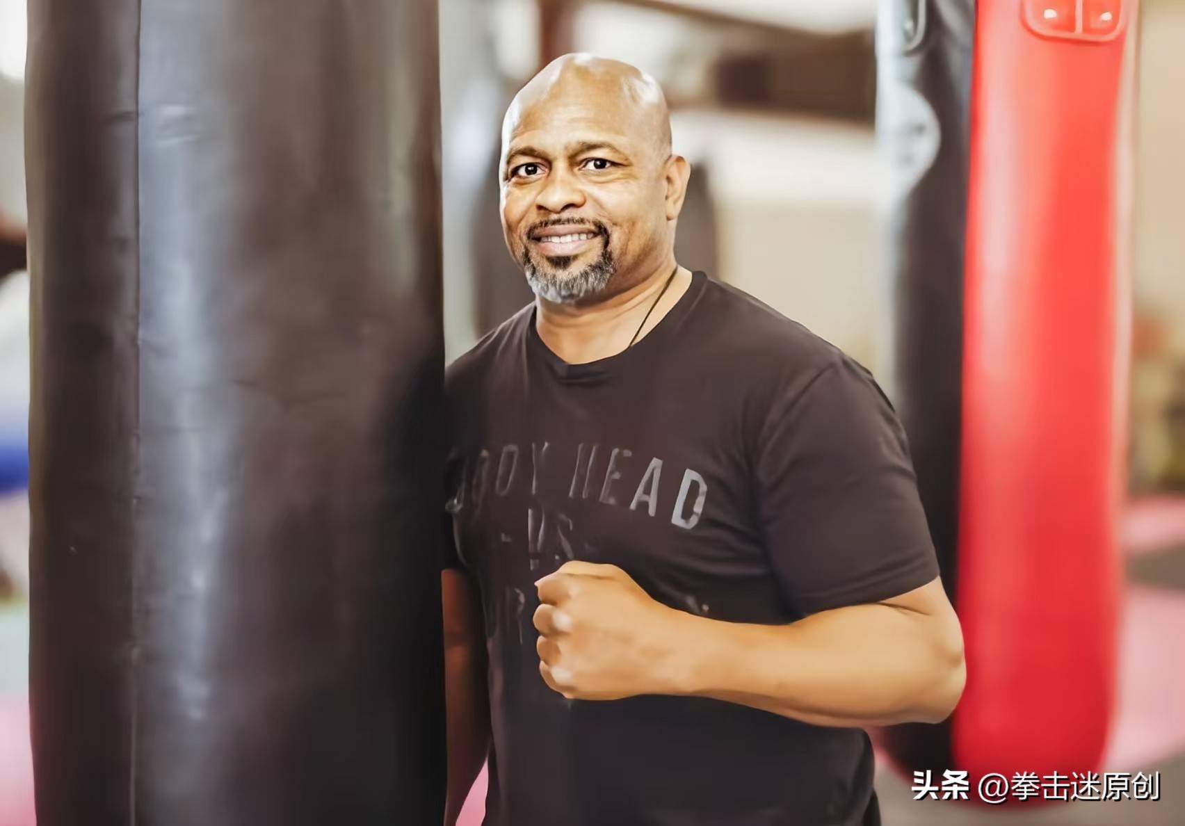 琼斯宣布:我将训练斯彭斯,帮助他重返赛场