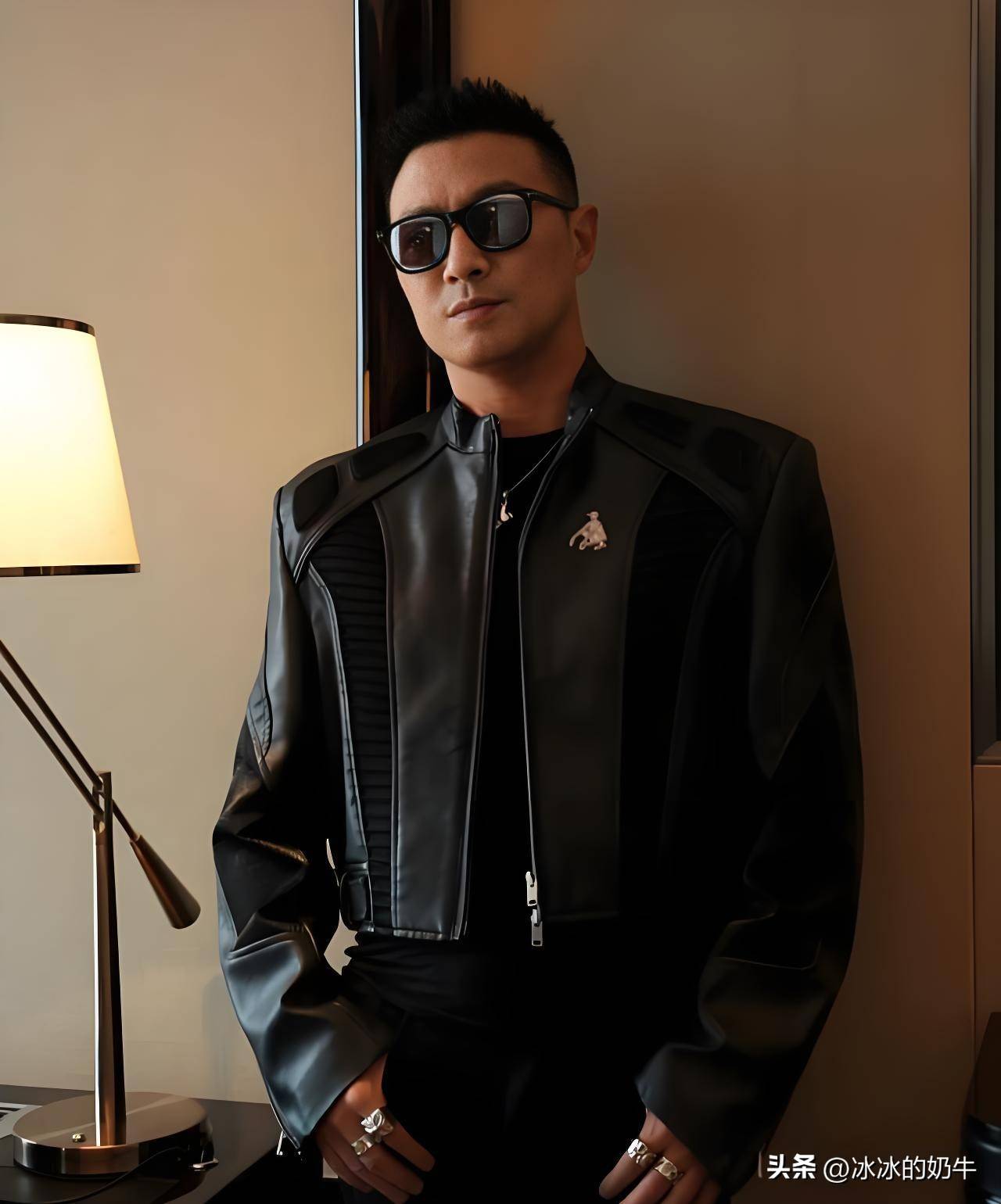 我就想问问森林北被骚扰的时候她男友汪峰在干什么?