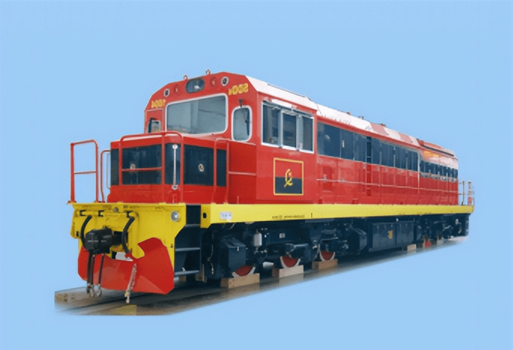 安哥拉铁路涂装的sdd6型内燃机车原本sdd6型机车和坦赞铁路毫无缘分