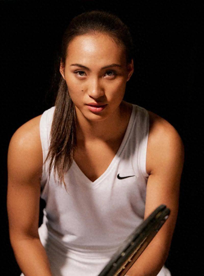 遗憾退赛!奥运网球女单冠军郑钦文伤退全运会,网友:暂休为辉煌