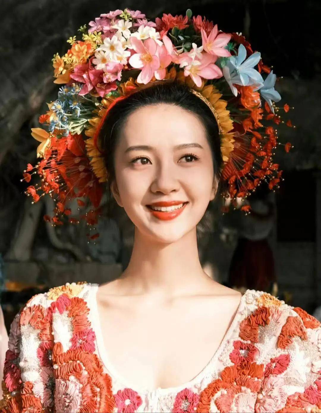 环球小姐亚军在《唐诡3》演花魁艳压群芳许龄月美爆了