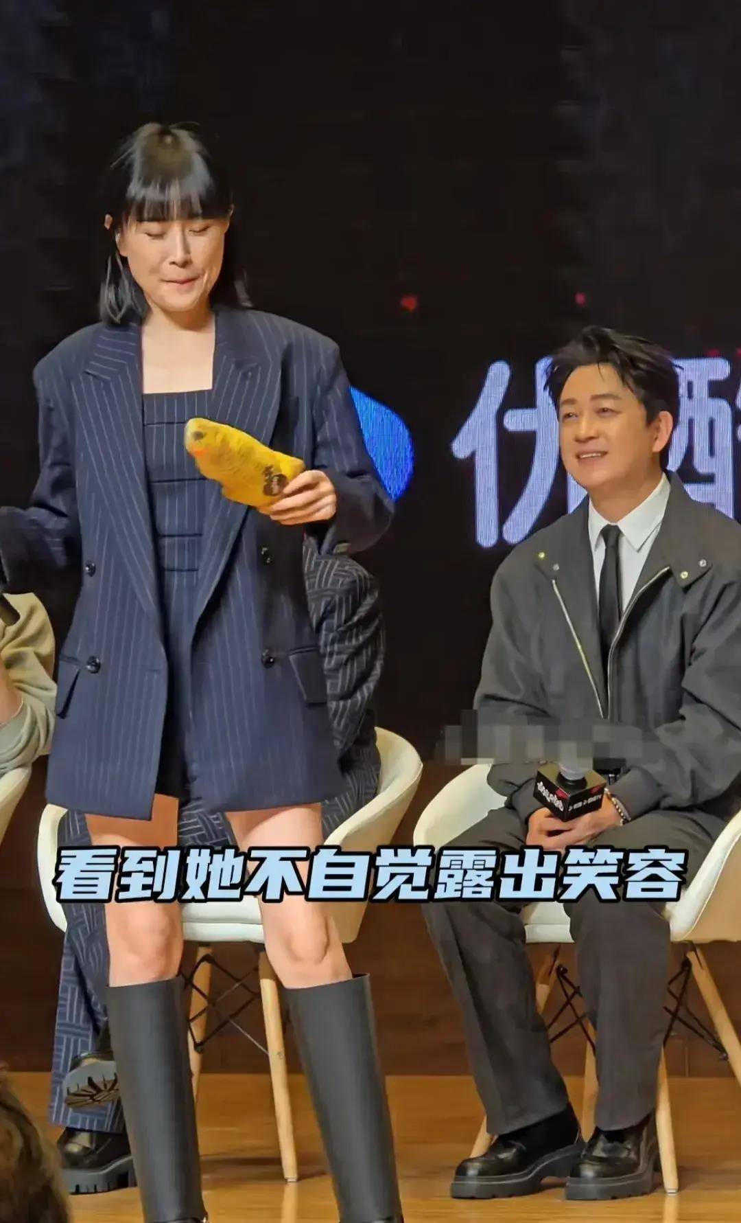 离婚13年51岁潘粤明再次让人刮目相看成为前妻高攀不起的存在
