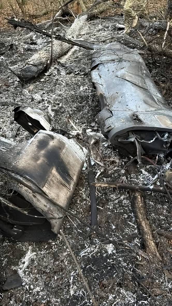 俄军口径巡航导弹被击落