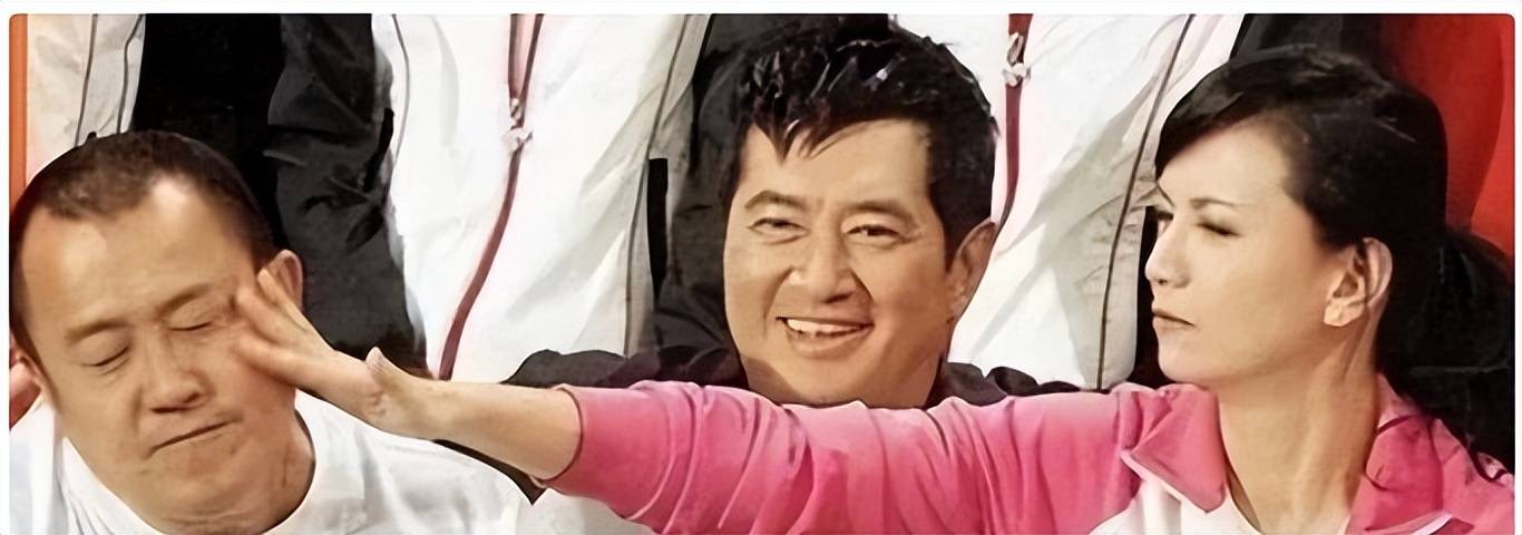 一巴掌打懵曾志伟,爱影坛大佬,嫁知名富商,59岁她仍是人间尤物