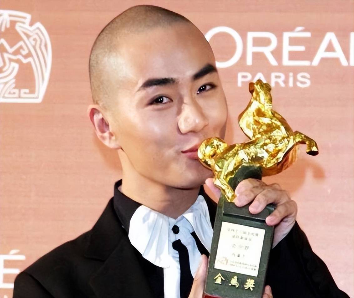 事实证明,演员余少群的"消失",是演艺界的损失和悲哀