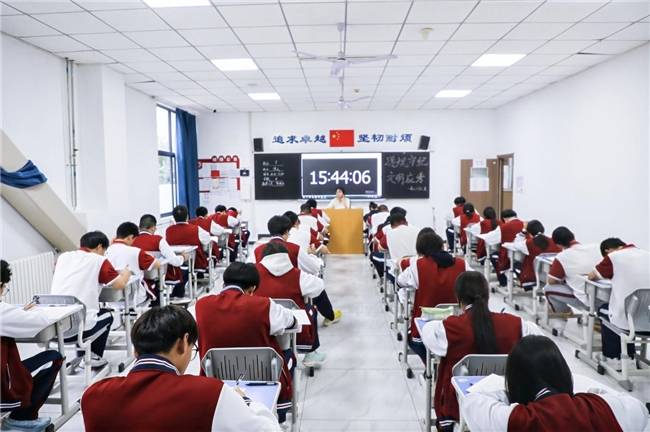 西安职高院校推荐_西安工业经济职业高中特色优势_西安职高排名