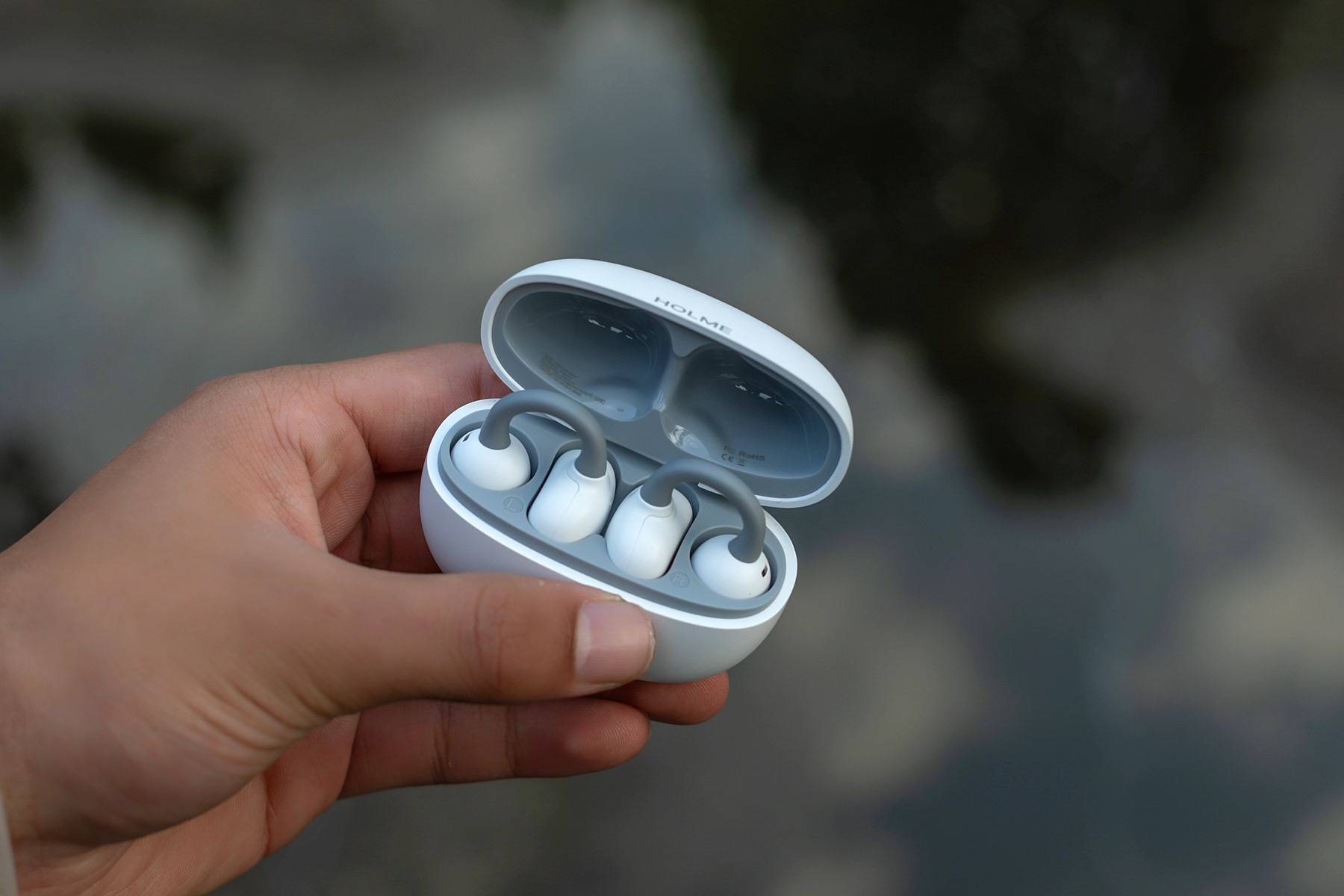学生党的最爱，虹觅HOLME Air2小云夹耳机，百元也能享受好音质