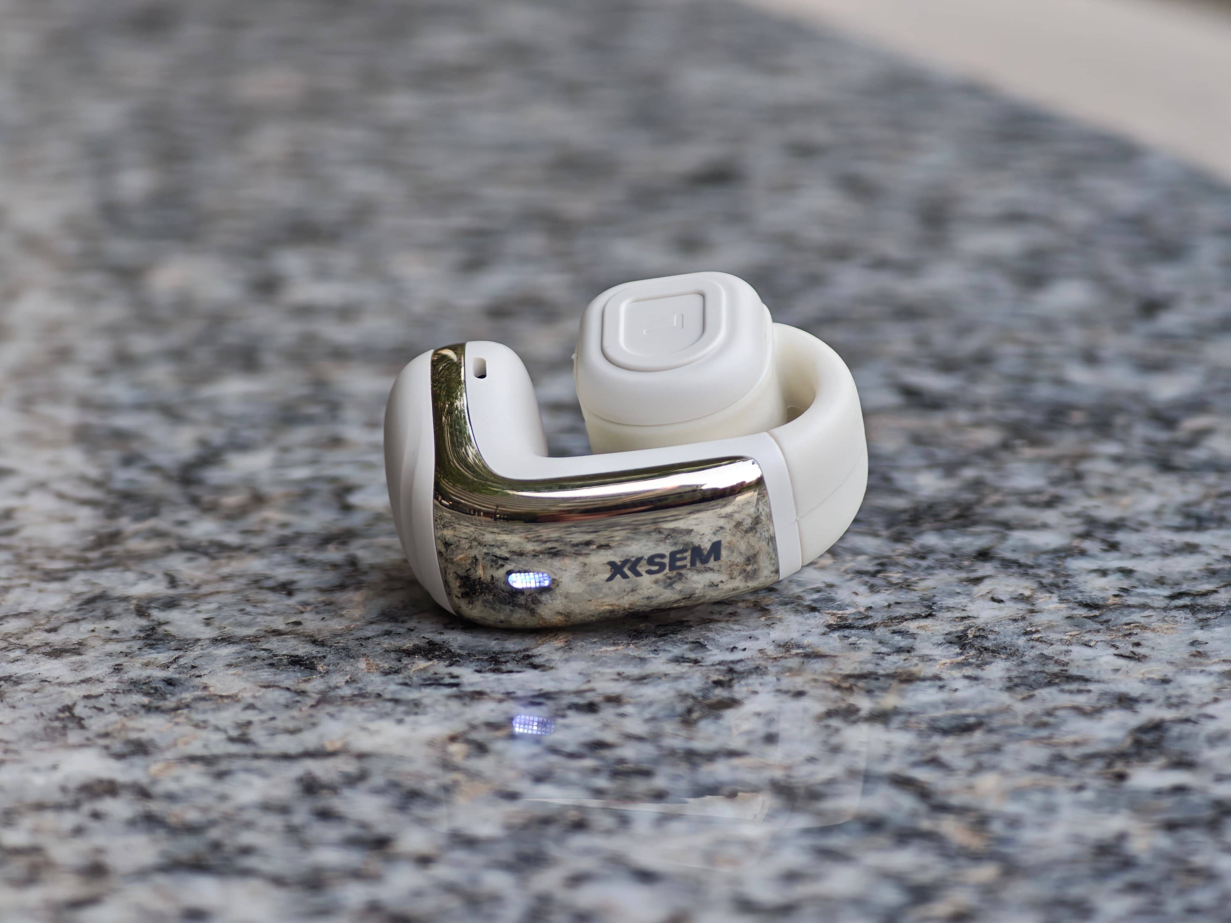 百元颠覆舒适与音质:西圣Plume耳夹耳机全天实测