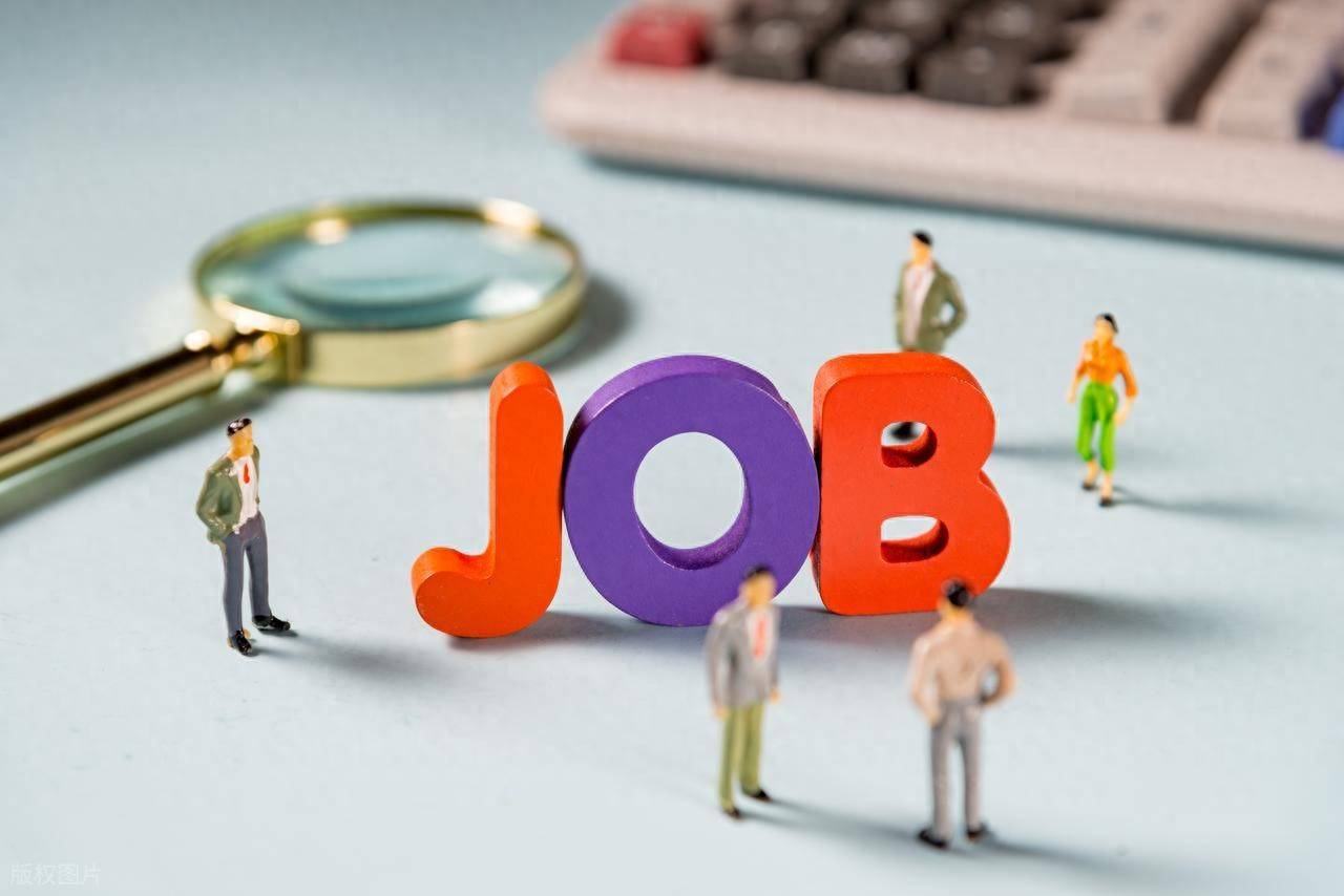 新加坡居民到海外工作，首选中国，其次才是美国-华闻时空