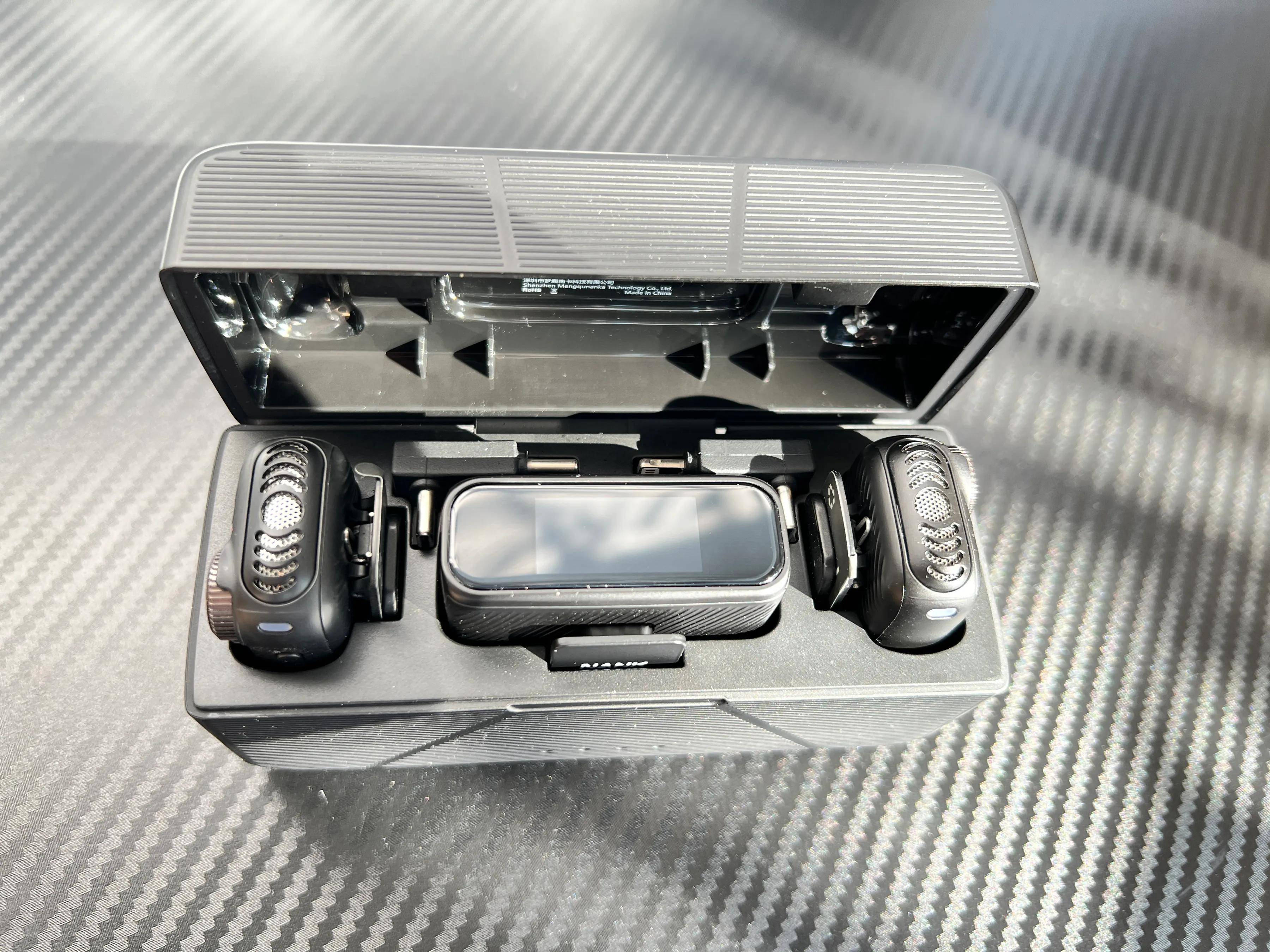 南卡Qmic领夹麦克风实测：触控屏幕，录音棚级音质