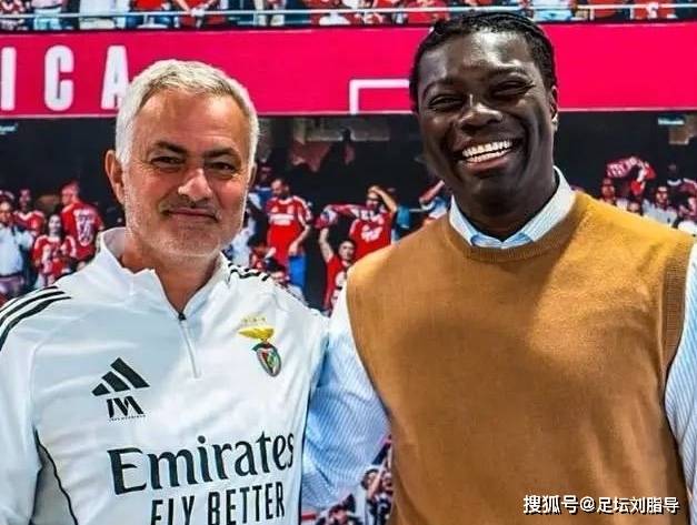 穆里尼奥迎来两场关键战，狂人依然骄傲，本赛季大有希望夺冠