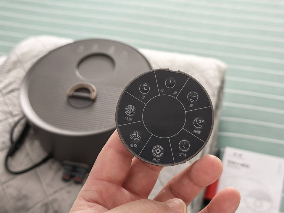 安全第一！测评宫菱水暖毯：死磕母婴特护标准，安全无毒无辐射无盲区导热