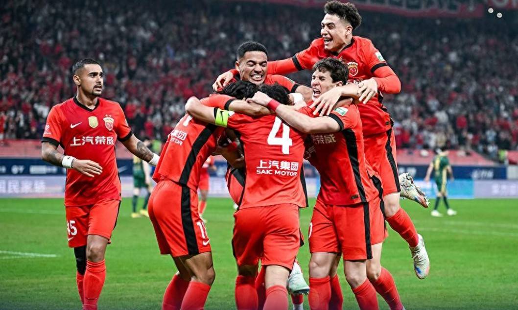 亚冠继续躺平？夺冠庆典后上海海港还在放假，客战柔佛或再遭溃败